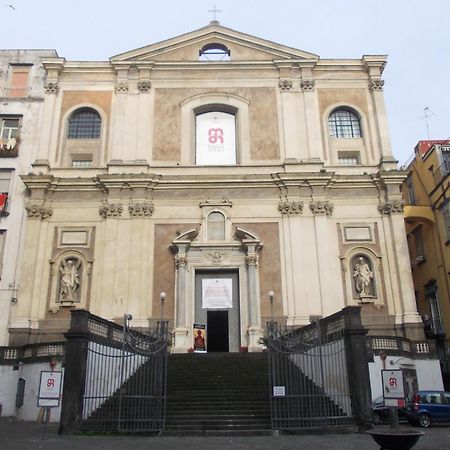 Glika Appartamento Napoletano Napoli Bagian luar foto